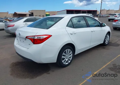 2016 Toyota Corolla Le z USA, uszkodzony, nr VIN 5YFBURHE7GP437155